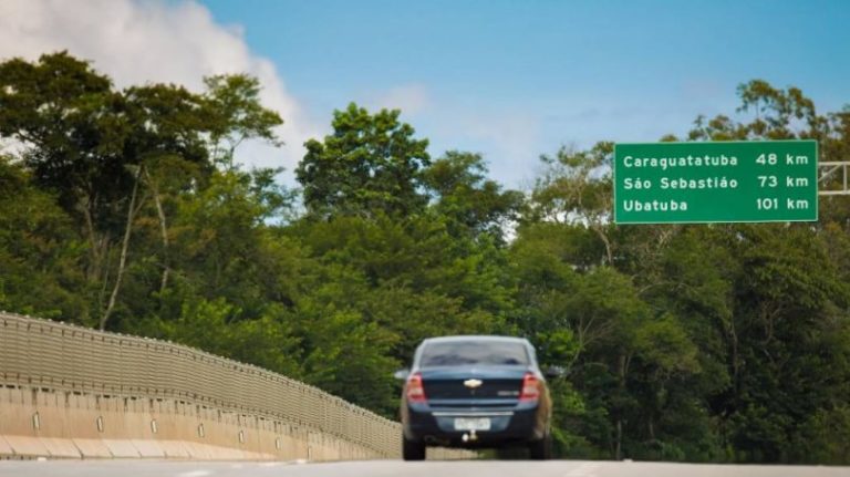 Governo de SP suspende operação descida na Rodovia dos Tamoios Leia