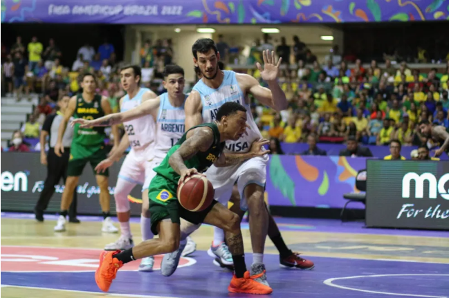 Após duas prorrogações, Argentina vence o Brasil no basquete