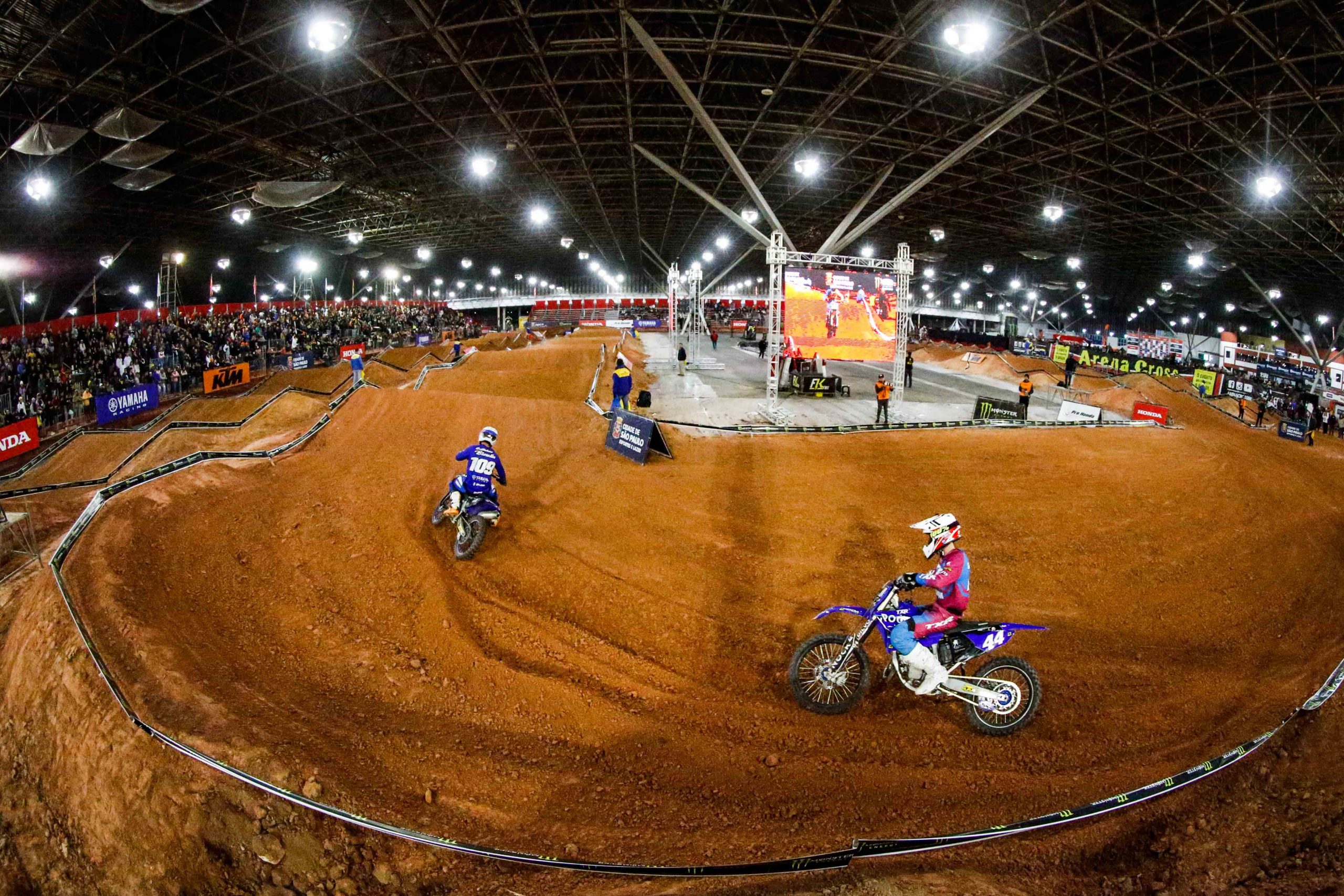 Primeiro dia da Super Final do Arena Cross 2023 tem corridas