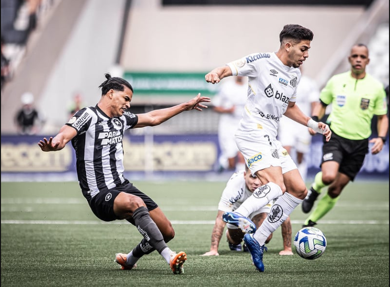 Santos arranca empate no fim contra o Botafogo - Jornal do Ônibus