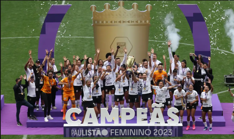 São Paulo sai na frente do Corinthians na final do Paulista feminino