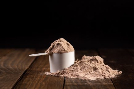 Su​plementação com whey protein melhora recuperação muscular