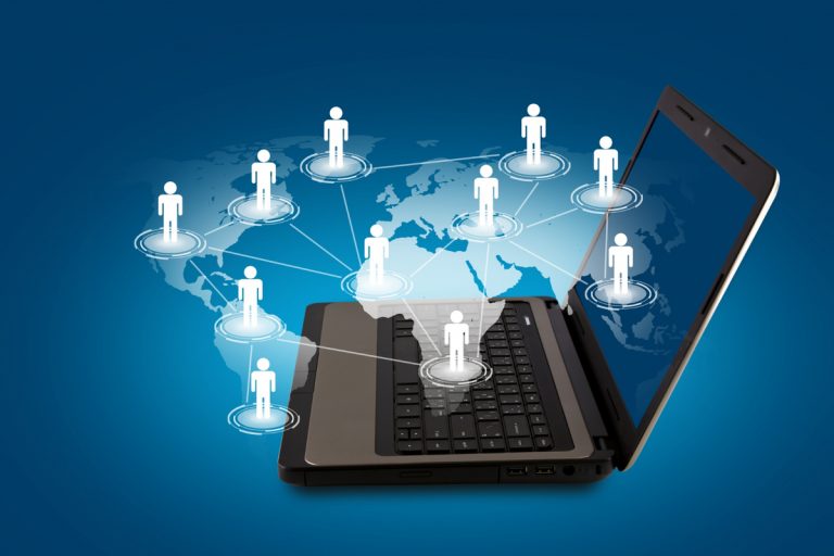 Plataformas de gestão integram matriz e unidades escolares
