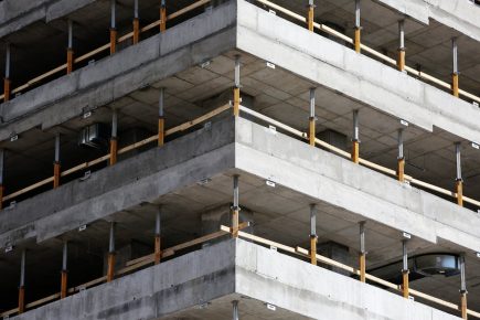 Concreto pesado ganha espaço em obras industriais e reformas