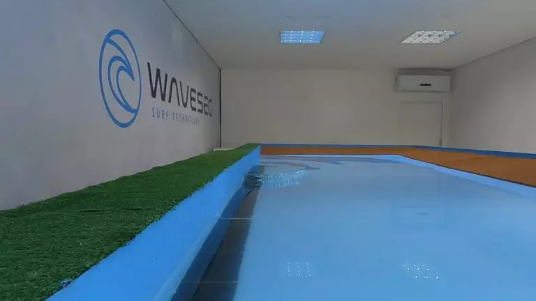 Energia limpa transforma piscinas de ondas no Brasil