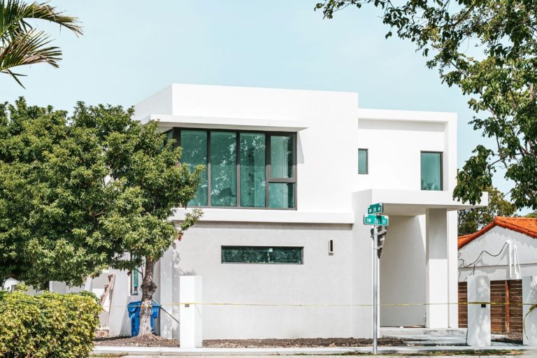 Comprar ou alugar imóveis na Flórida requer cuidados para brasileiros