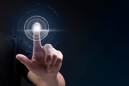 Biometria para beneficiários do INSS passa a ser aplicada