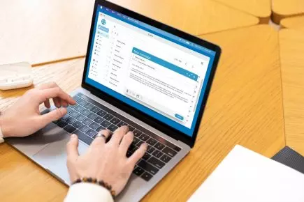 Malware DCRat se disfarça de Adobe para roubar dados e enganar usuários