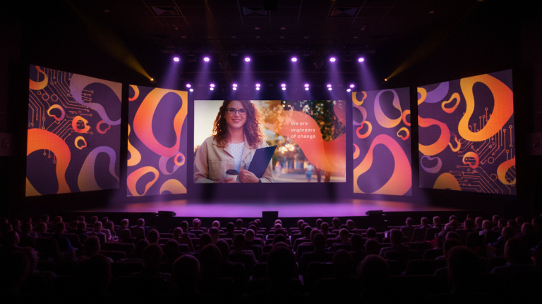 LUZA completa um ano de rebranding global