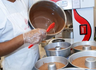 Fábrica de Bolo Vó Alzira lança linha de Bolos Cuca