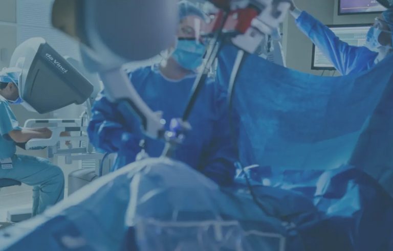 Cirurgia robótica amplia acesso e aprimora tratamento do câncer de próstata