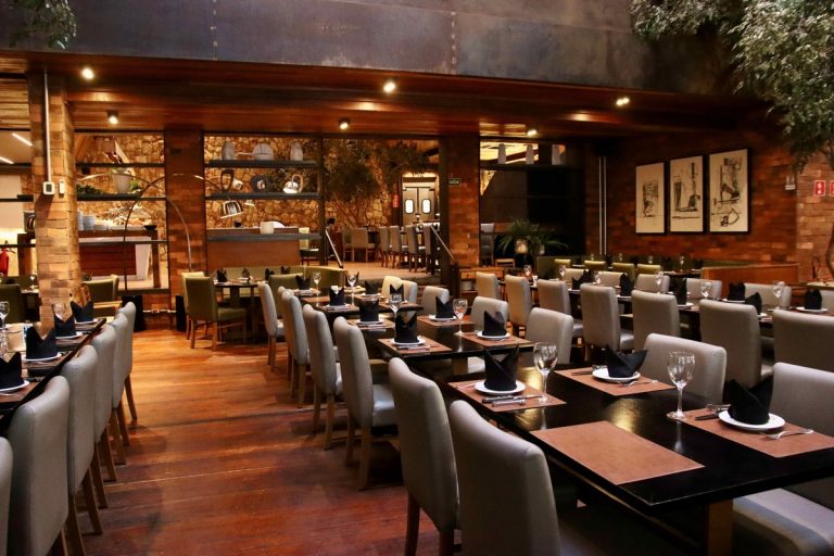 Restaurantes oferecem ceias de Natal e Ano-Novo em São Paulo