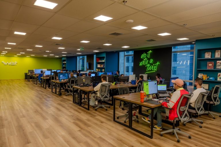 Twist inaugura novo escritório e celebra fase de expansão