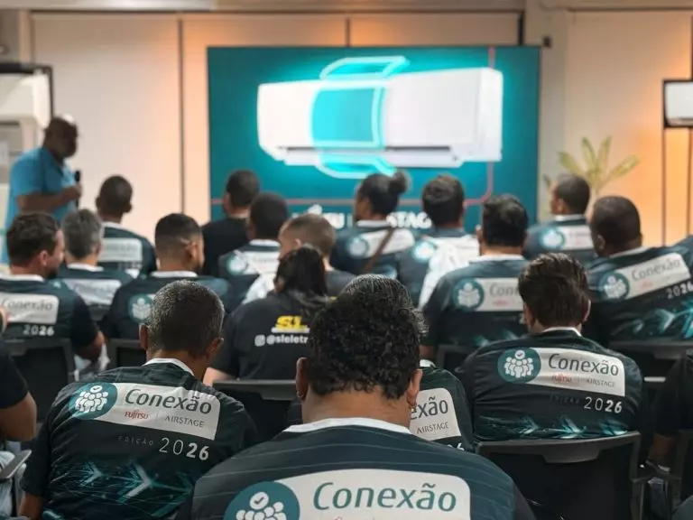 Fujitsu leva capacitação em climatização a sete cidades