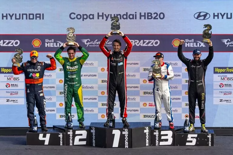 Nove empresas apoiam a Equipe Carro #04 na Copa Hyundai HB20