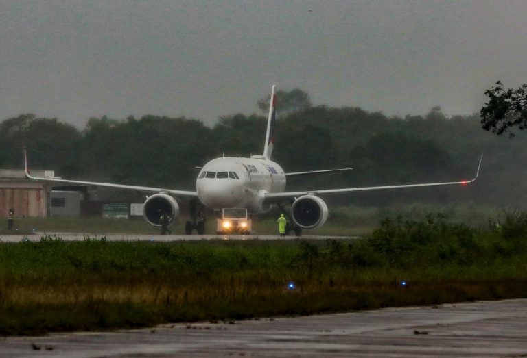 Socorro a empresas aéreas é estratégico para o turismo