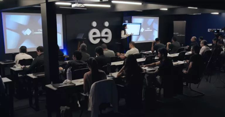Formação para negociadores de empresas é lançada no Brasil